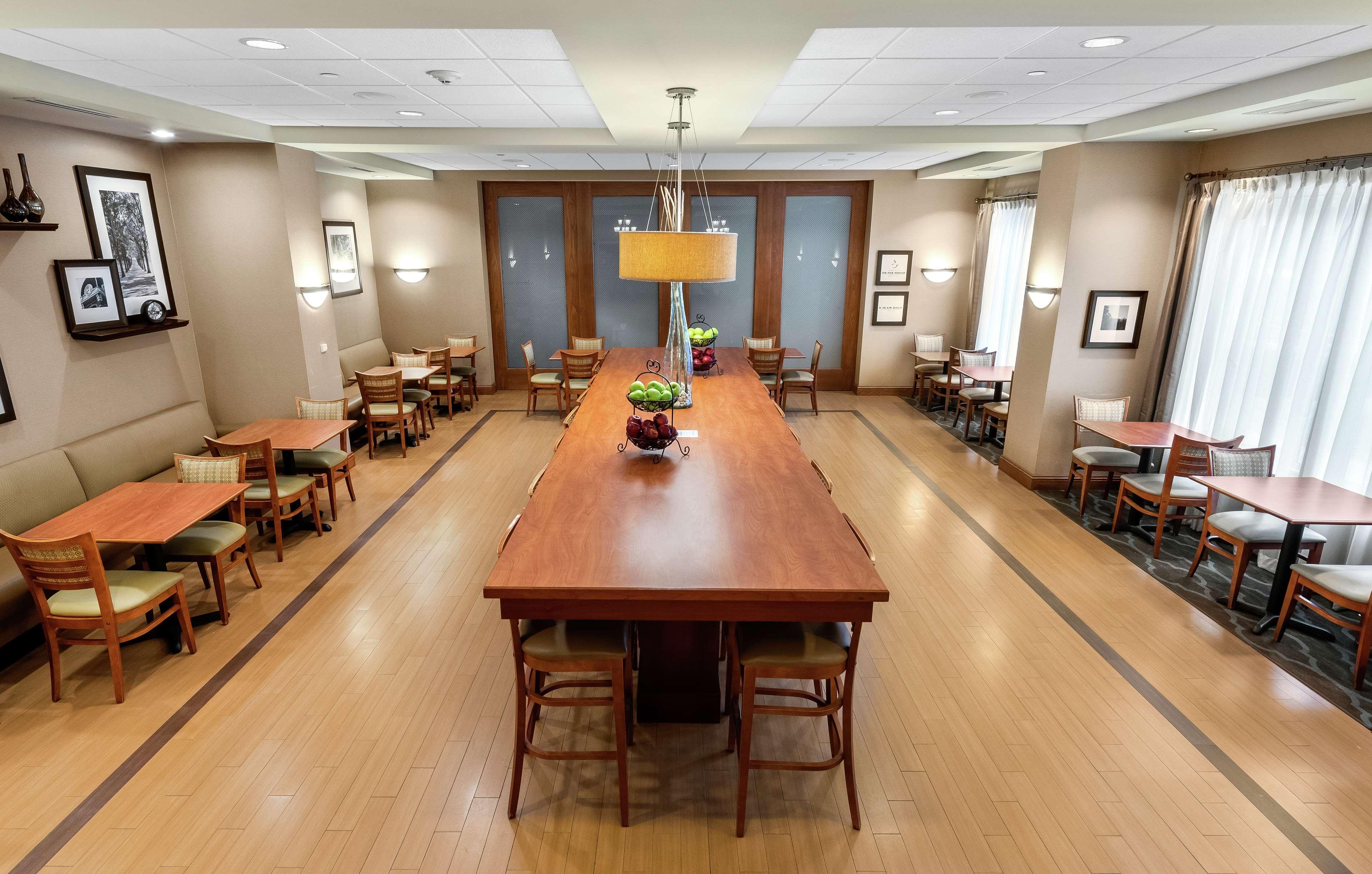 Hampton Inn Nashua Eksteriør billede