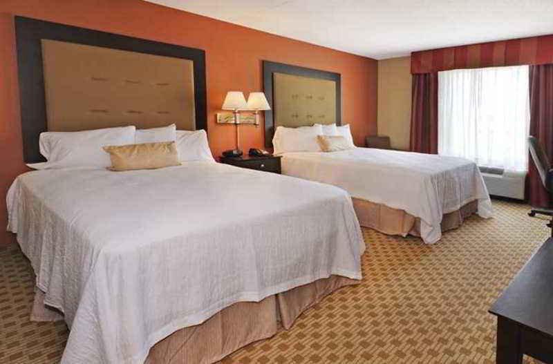 Hampton Inn Nashua Eksteriør billede