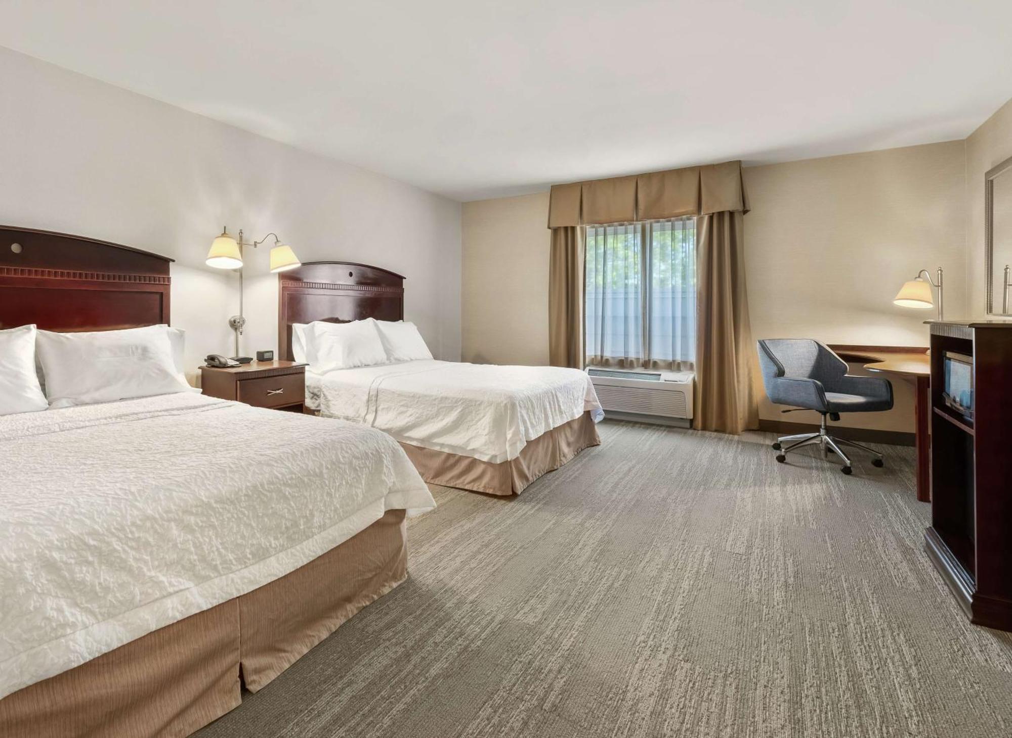 Hampton Inn Nashua Eksteriør billede