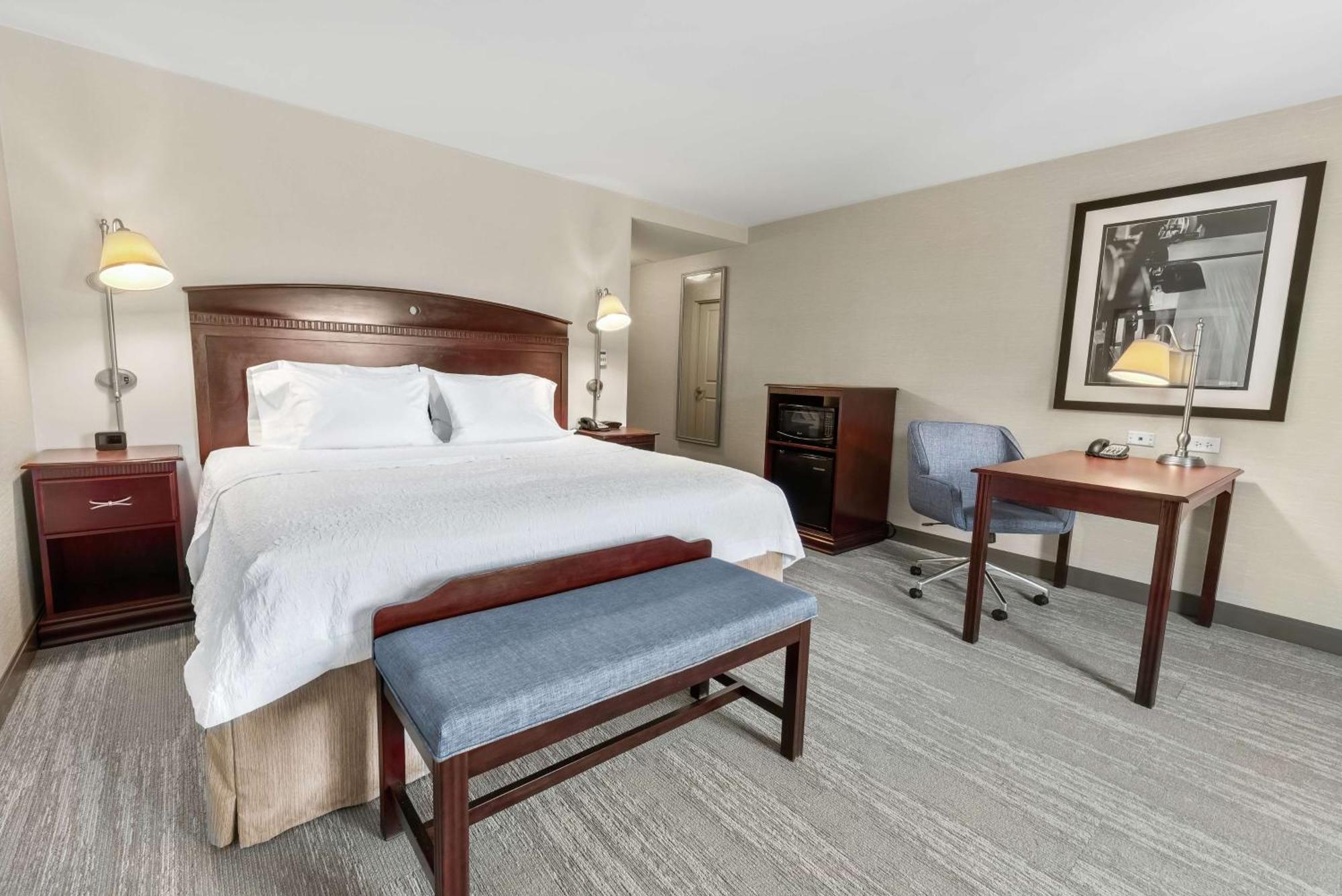 Hampton Inn Nashua Eksteriør billede